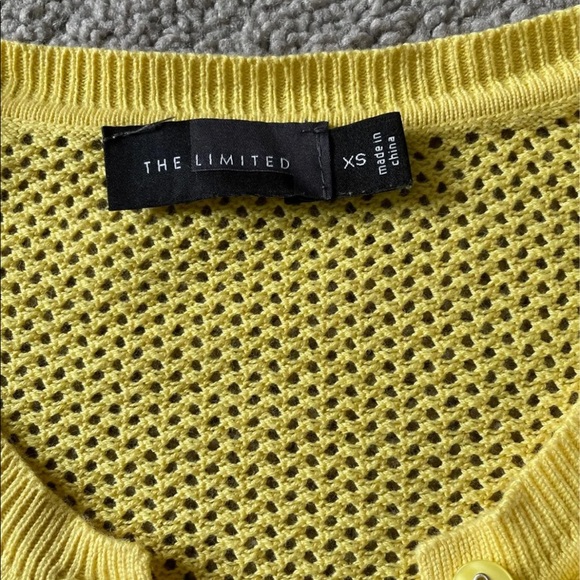 The Limited Yellow Cardigan - Picture 5 of 5